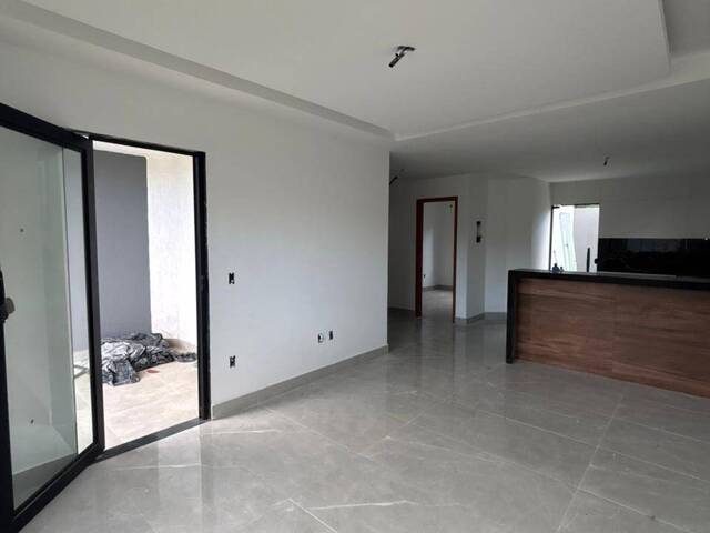 Casa para Venda em Rio das Ostras - 4