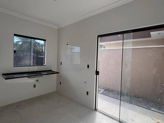 Casa para Venda em Rio das Ostras - 5
