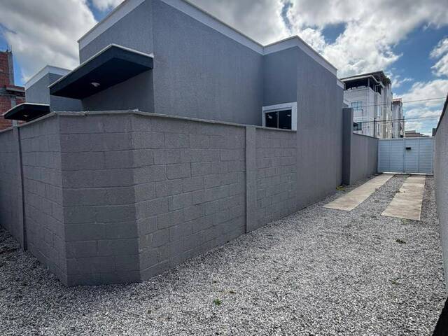 Casa para Venda em Rio das Ostras - 3