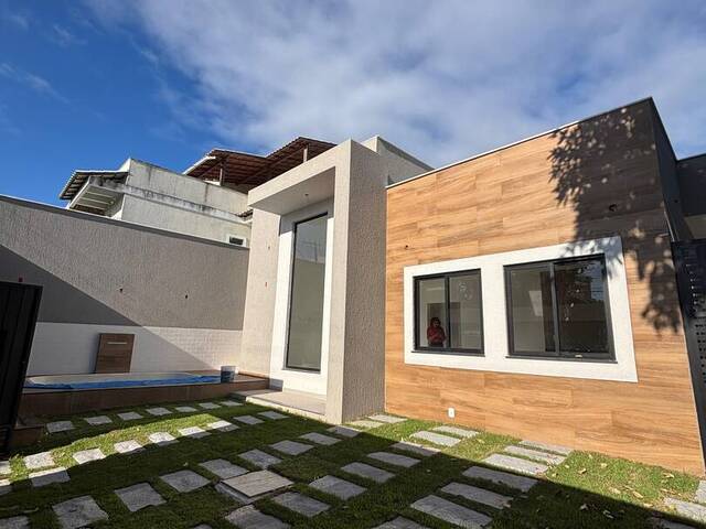 Casa para Venda em Rio das Ostras - 2