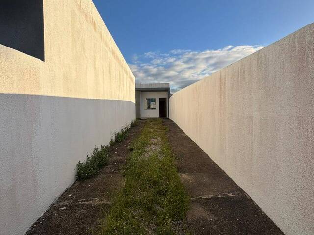 #1039 - Casa para Venda em Rio das Ostras - RJ - 3