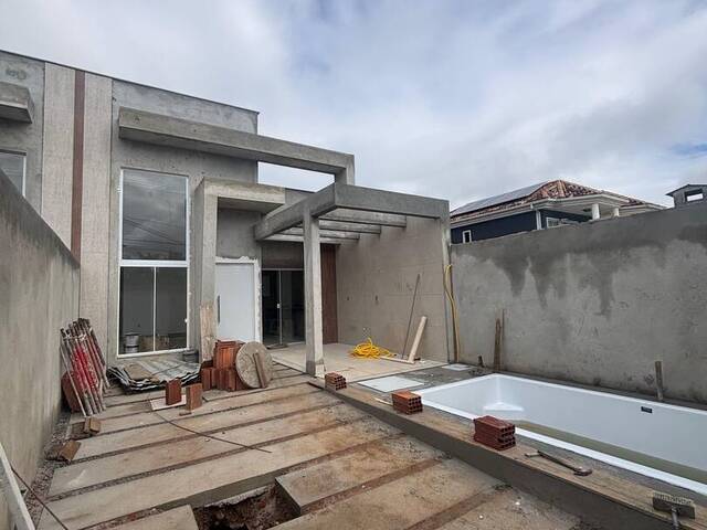 #1040 - Casa para Venda em Rio das Ostras - RJ - 1
