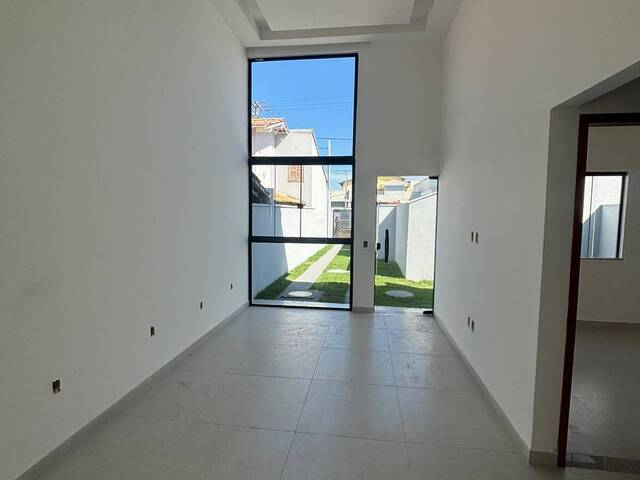 Casa para Venda em Rio das Ostras - 5