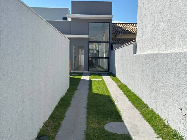 Casa para Venda em Rio das Ostras - 4