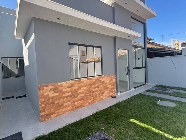 #1042 - Casa para Venda em Rio das Ostras - RJ - 1