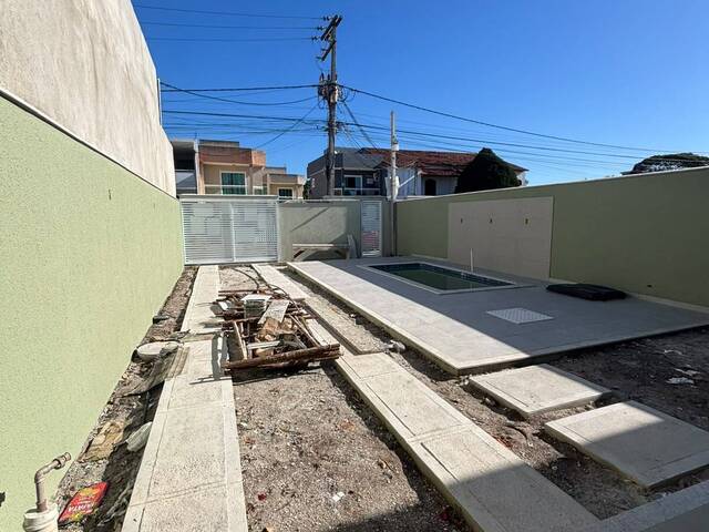 Casa para Venda em Rio das Ostras - 2