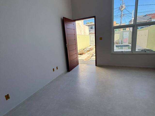 Casa para Venda em Rio das Ostras - 5